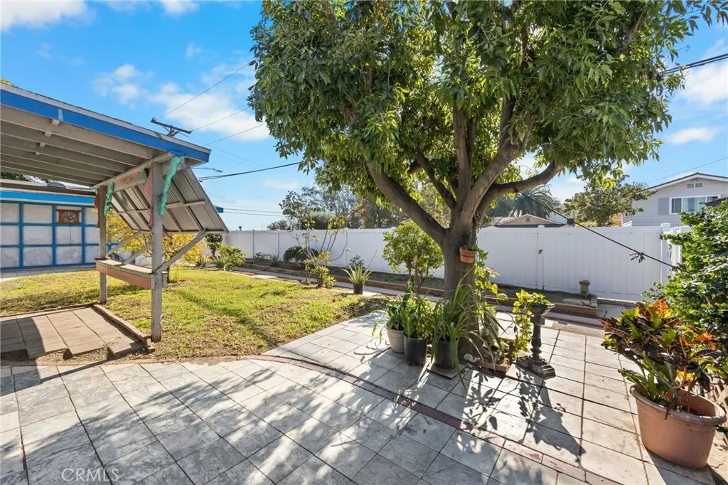 761 S Bluff Street, Montebello, California 90640 home-pic-26